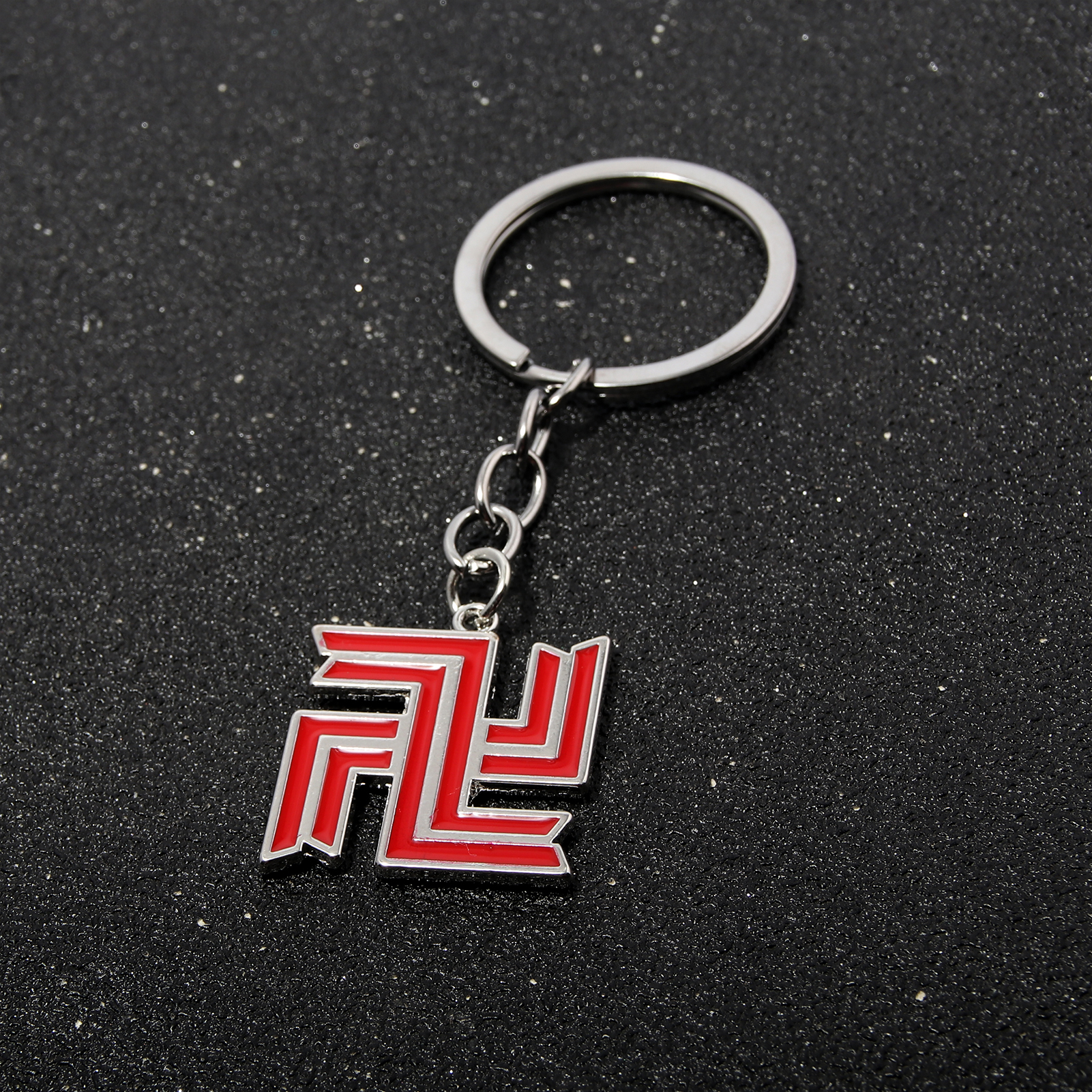 Anime Tokyo Avengers Keychain  - مراجعة Car Accessories In Tokyo وسعره