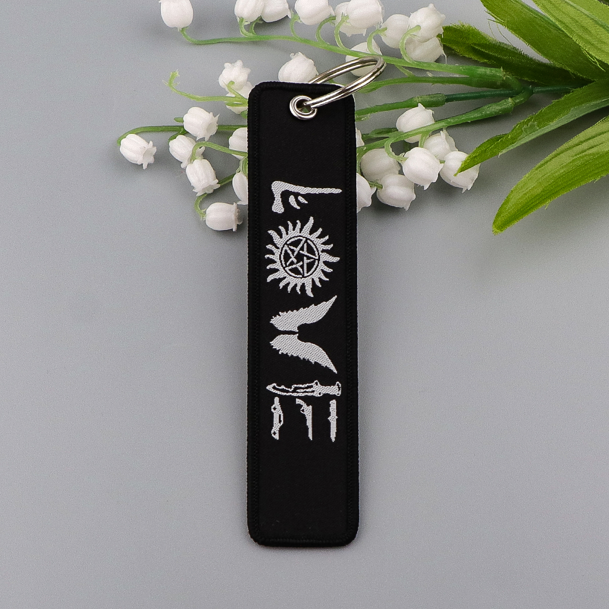 Supernatural Embroidery Key Fo - مراجعة Car Accessories Japan وسعره